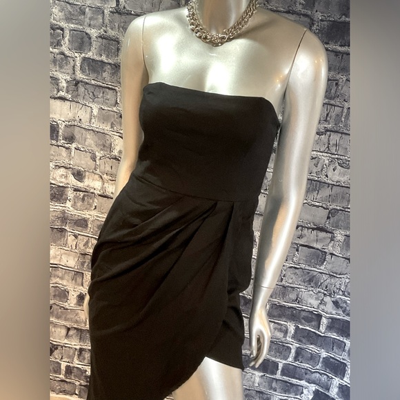 Little Black Cocktail Party Dress - Picture 3 of 9